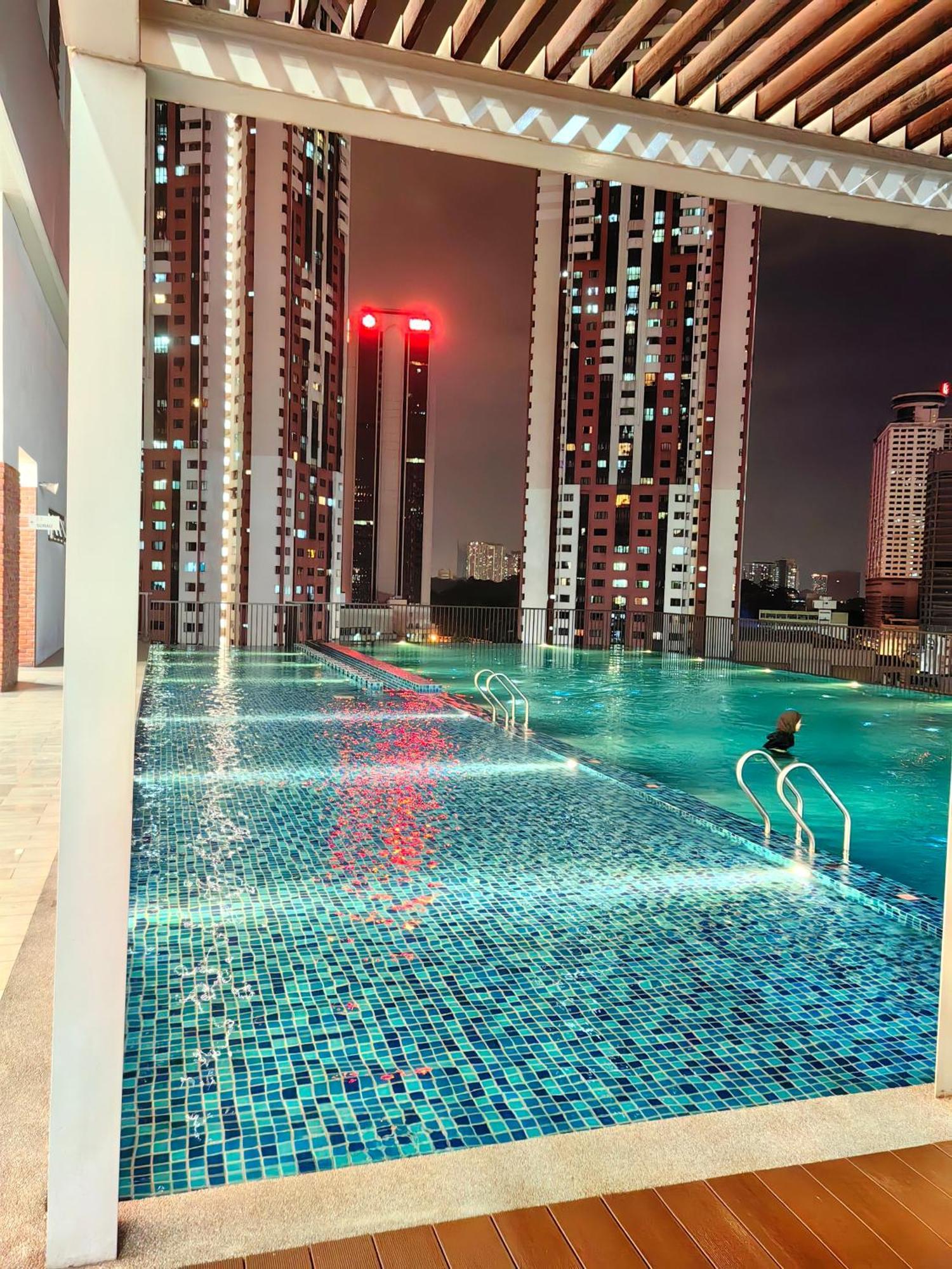 Chambers Residence Klcc By Purple Orchid Куала Лумпур Екстериор снимка