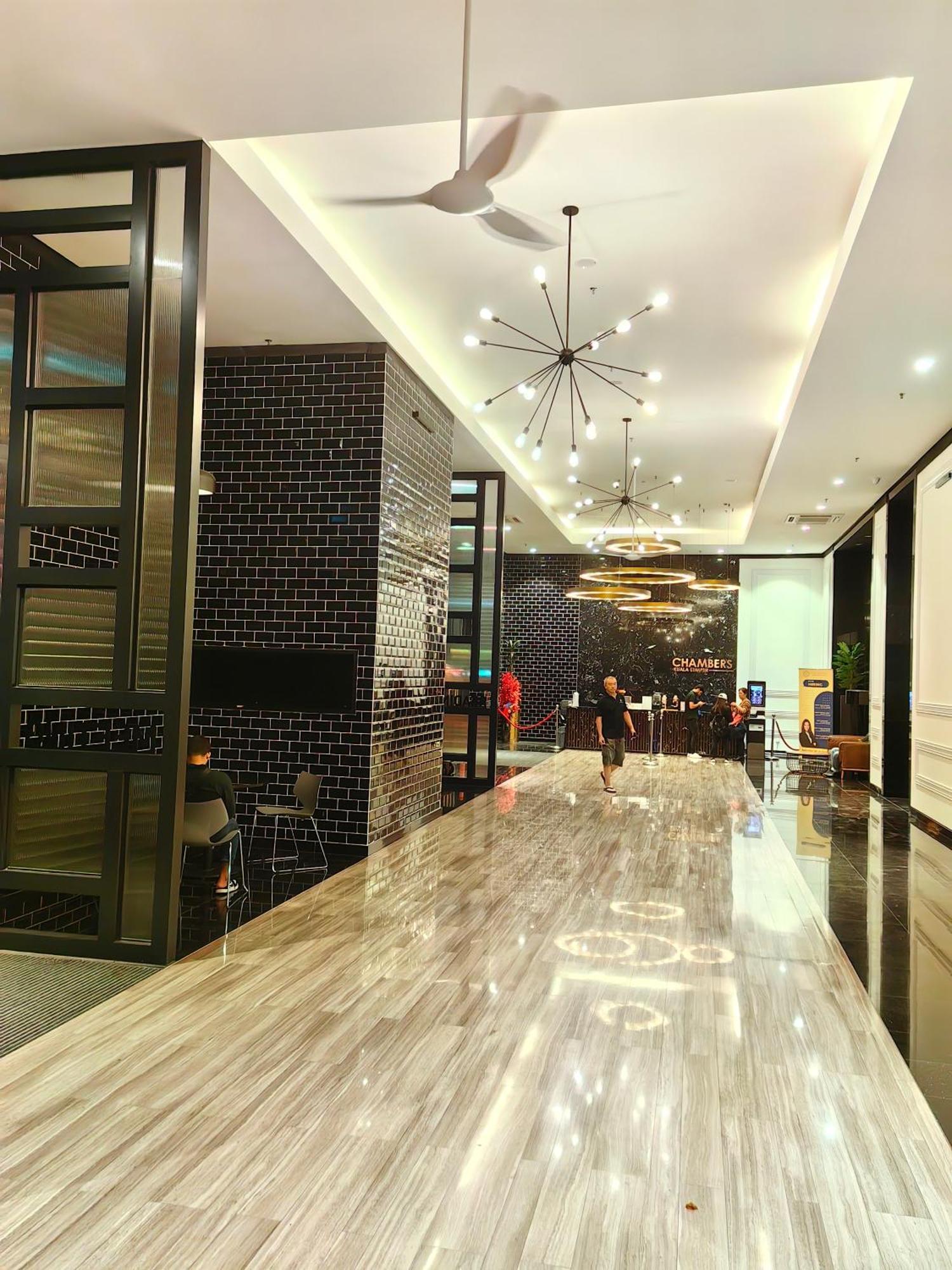 Chambers Residence Klcc By Purple Orchid Куала Лумпур Екстериор снимка