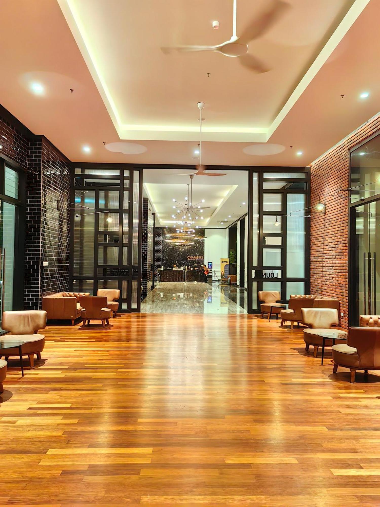 Chambers Residence Klcc By Purple Orchid Куала Лумпур Екстериор снимка