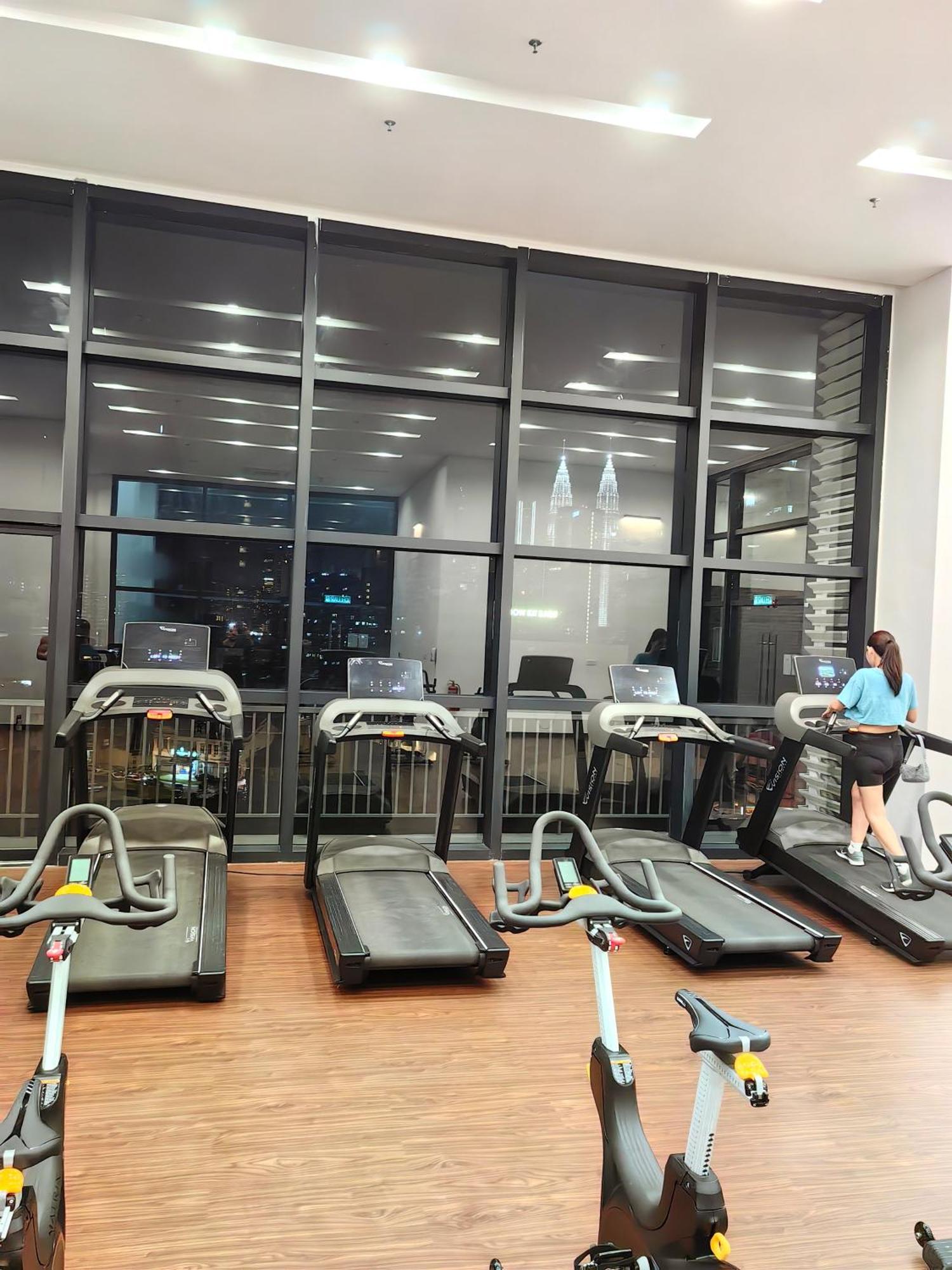Chambers Residence Klcc By Purple Orchid Куала Лумпур Екстериор снимка
