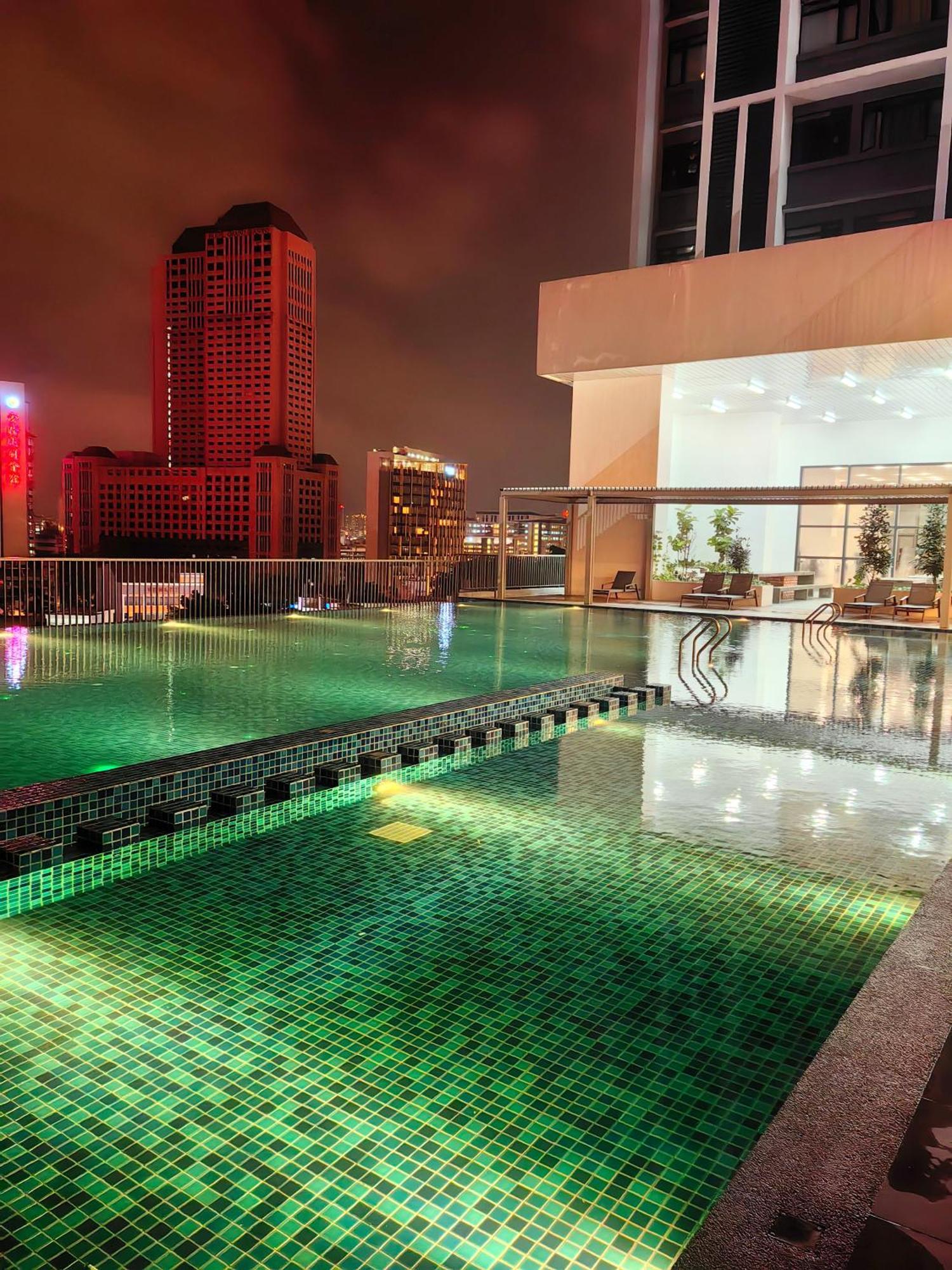 Chambers Residence Klcc By Purple Orchid Куала Лумпур Екстериор снимка